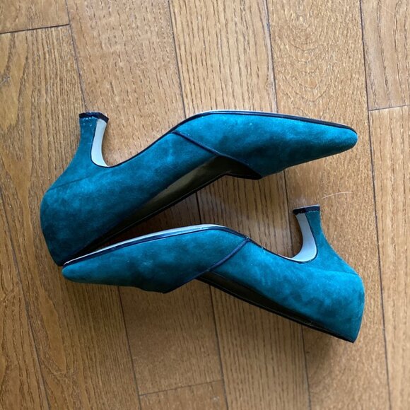 Jasmin Hunter Green Suede Pumps - Size 8 B - Picture 4 of 7